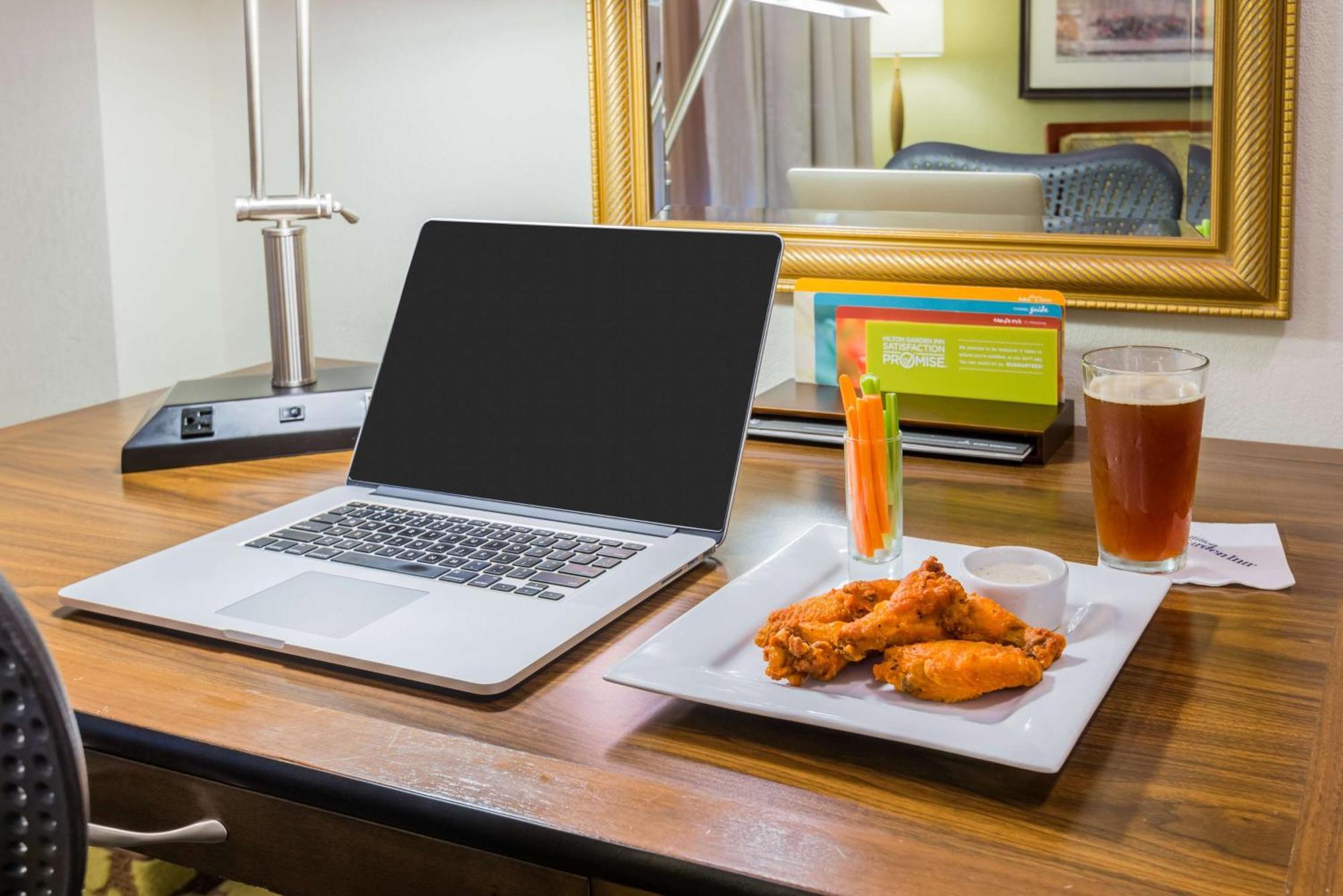 Hilton Garden Inn Atlanta North/Alpharetta Ngoại thất bức ảnh