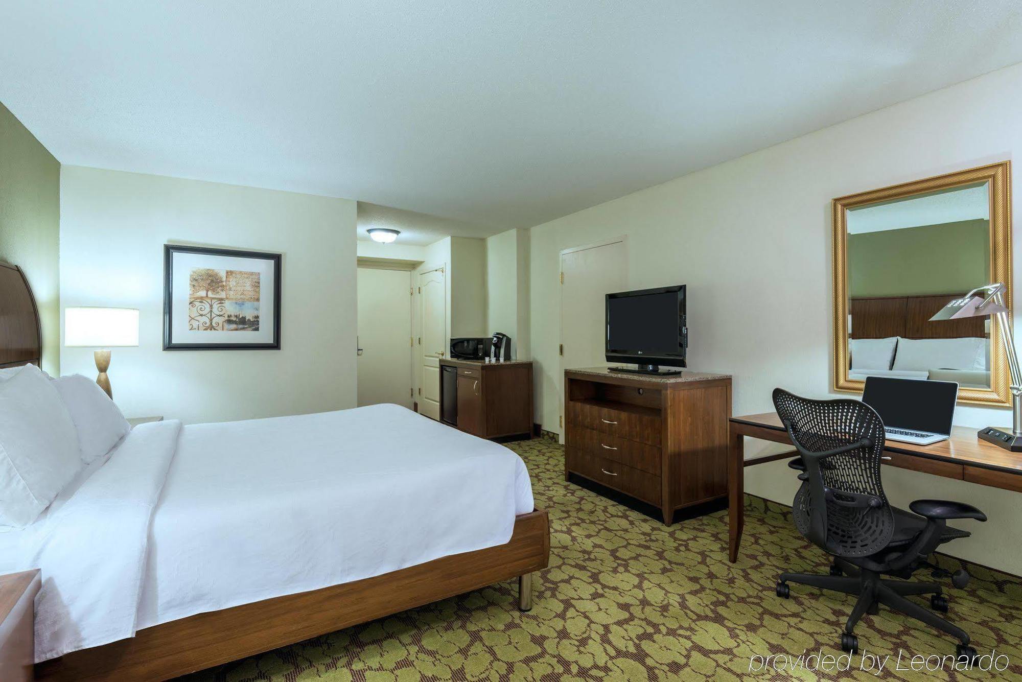 Hilton Garden Inn Atlanta North/Alpharetta Ngoại thất bức ảnh